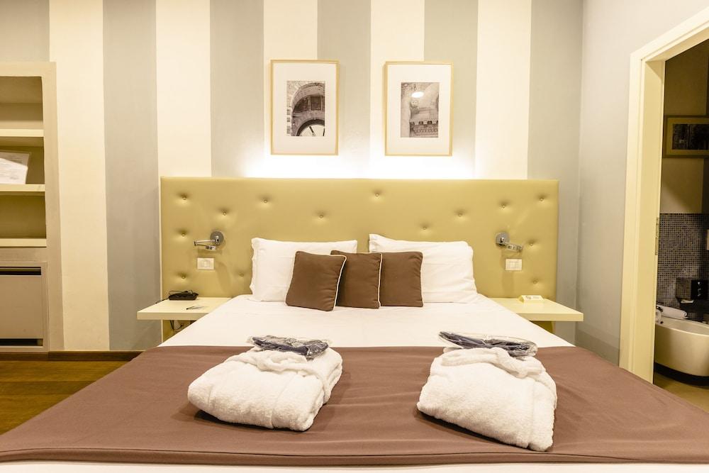 Hotel Ilaria Lucca Ngoại thất bức ảnh